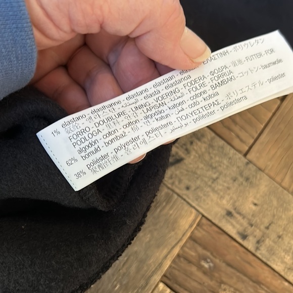 Zara Snoopy Artist Black Hoodie - Picture 6 of 8